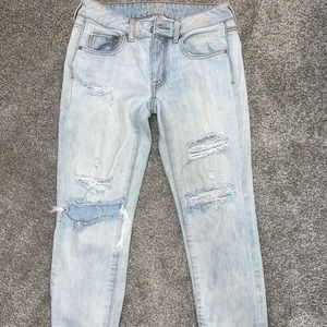 American Eagle distressed jeans